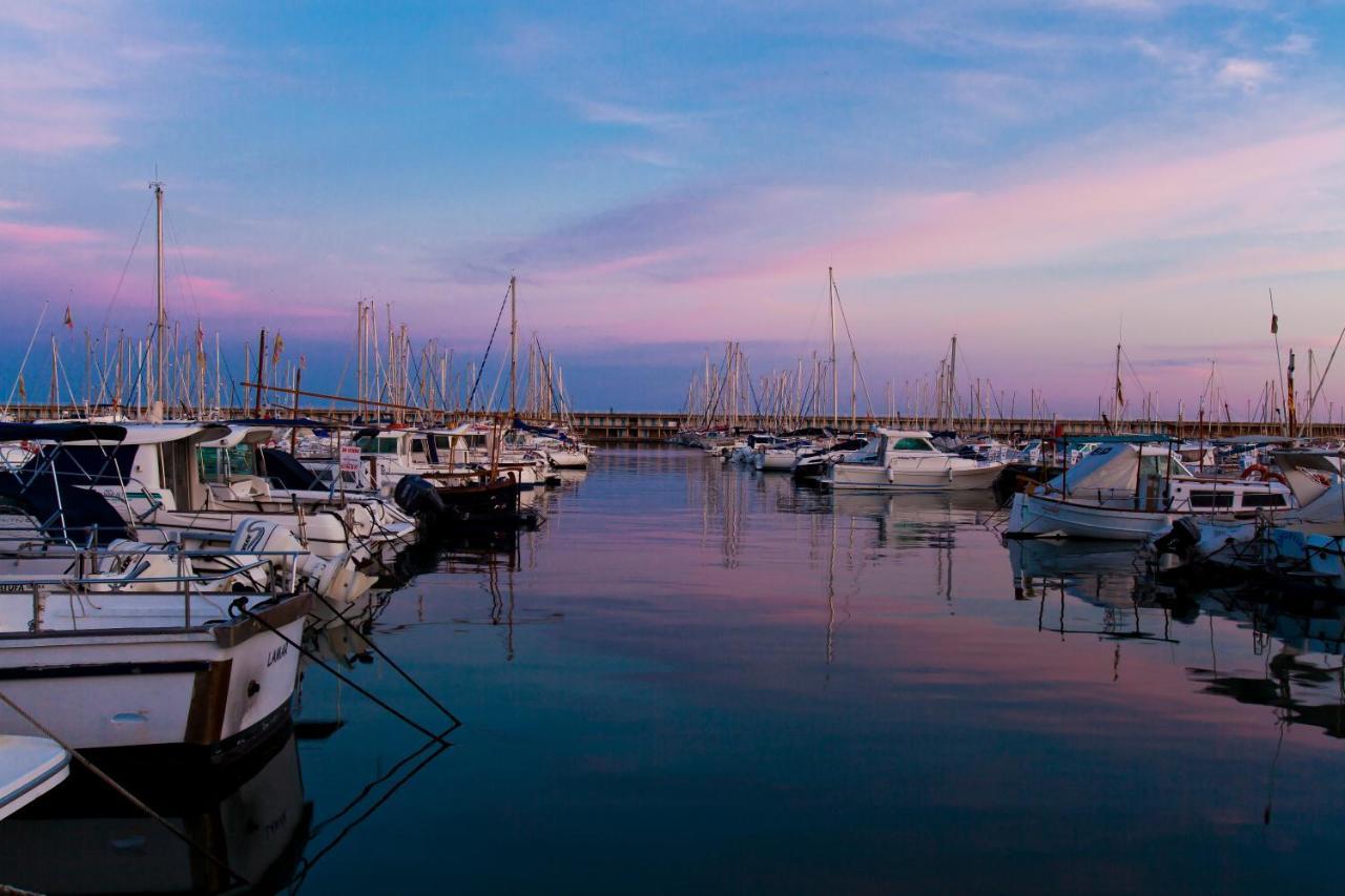 Atenea Port Barcelona Mataró Esterno foto